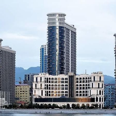 Yalcin Star Residence Diana'S Flat Batumi Eksteriør bilde